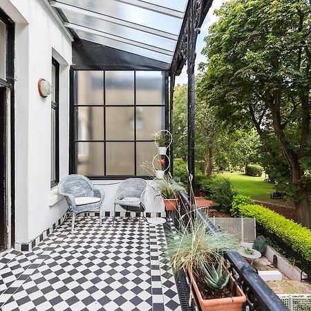 Earls Court Apartments By Basetogo Londen Buitenkant foto