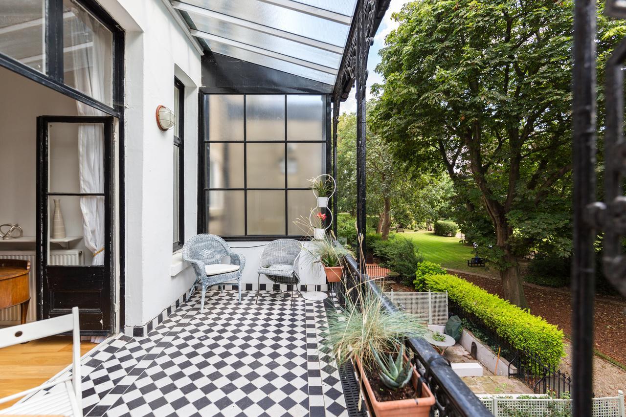 Earls Court Apartments By Basetogo Londen Buitenkant foto