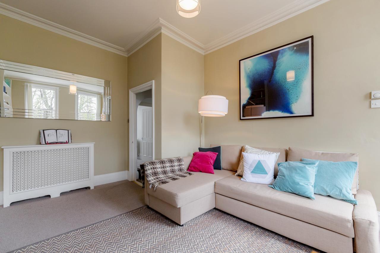Earls Court Apartments By Basetogo Londen Buitenkant foto