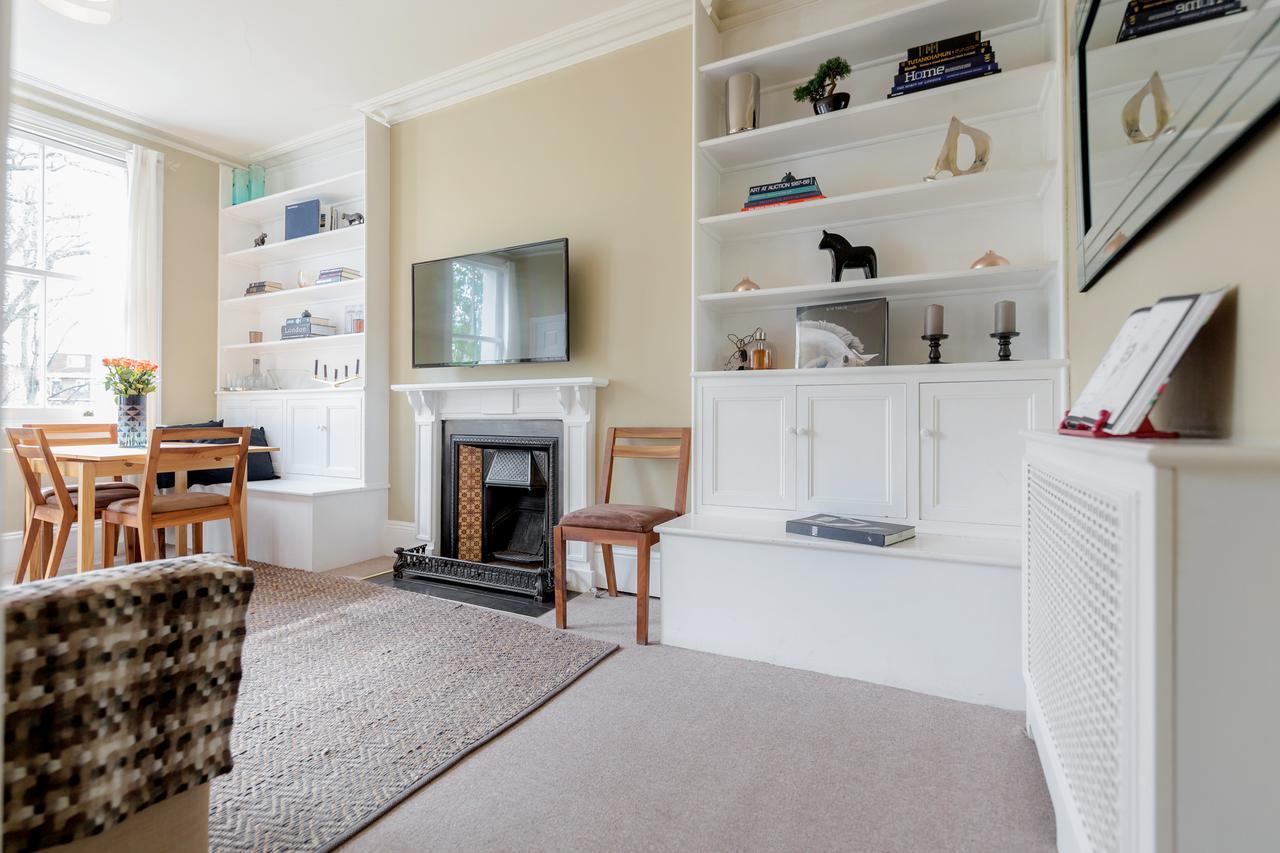 Earls Court Apartments By Basetogo Londen Buitenkant foto